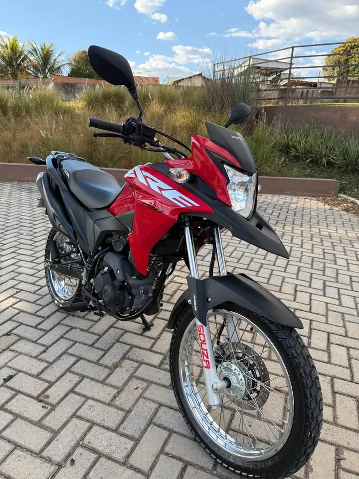 Honda XRE 190 2024 — apenas 9.400 km