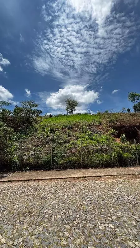 Lote à venda no bairro Olímpio Moreira – 300 m²