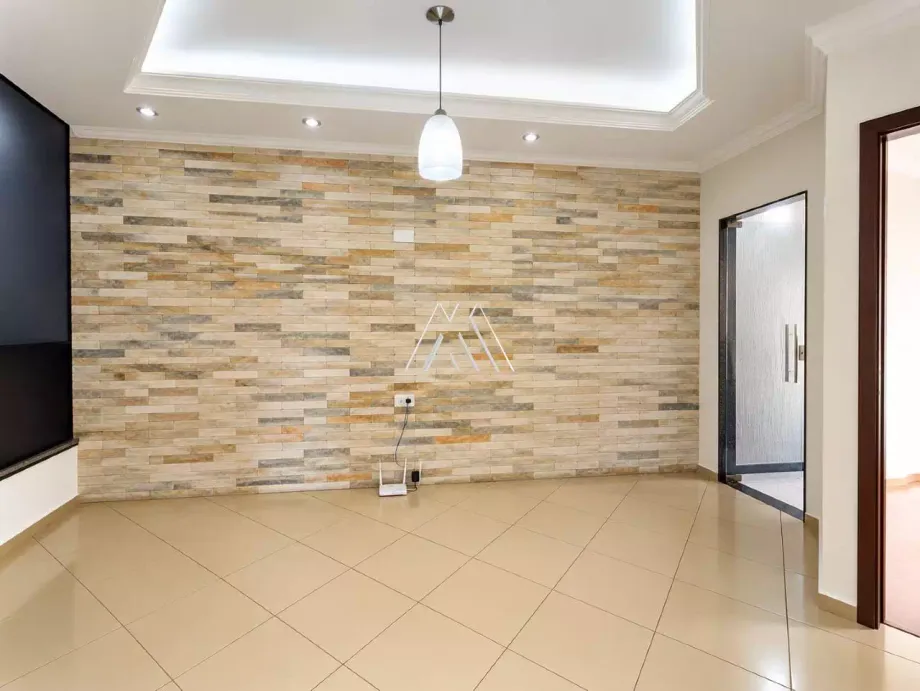 Casa com 2 quartos no bairro Leonani à venda