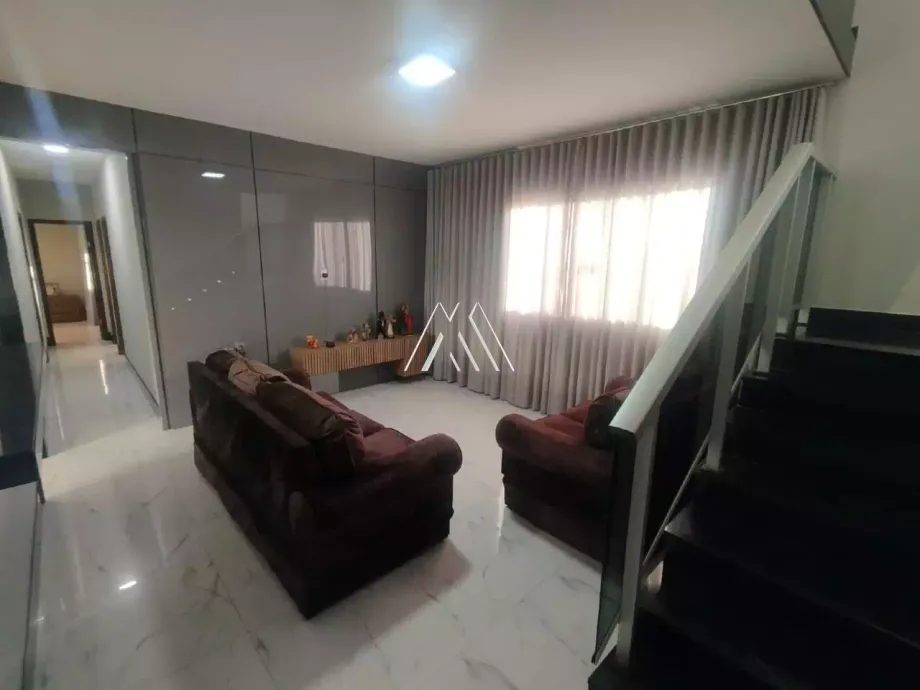 Cobertura exclusiva no Belvedere em Itaúna!
