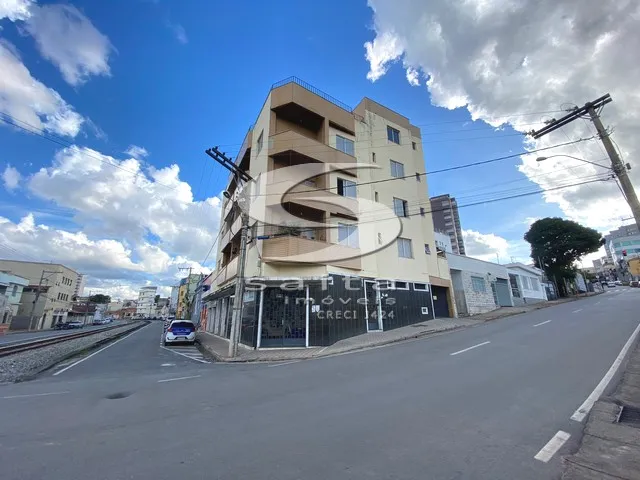Apartamento - Centro — 3 quartos para alugar