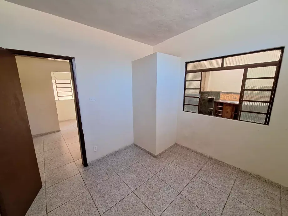 CASA para aluguel, 3 quartos, 1 vaga, Nogueira Machado