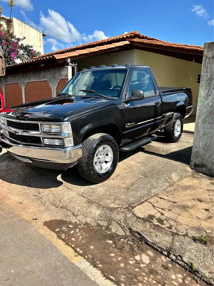 Chevrolet Silverado 1998 diesel — venda ou troca