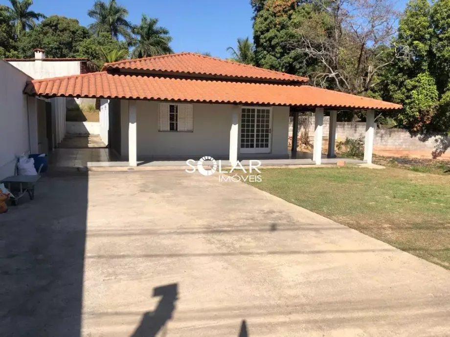 Casa 3 quartos para alugar no bairro Alaita