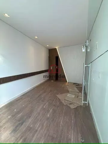 Loja para aluguel no Centro — 79 m², 2 banheiros