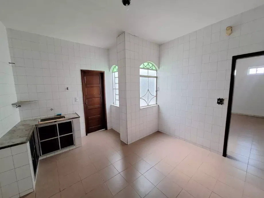 Apartamento com ótima localização — 3 quartos no Centro, para alugar