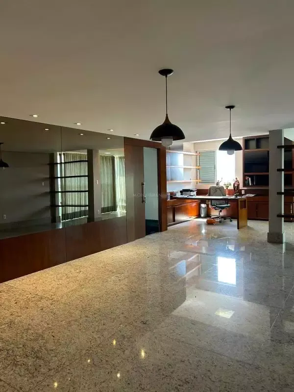 Apartamento à venda, 5 vagas, Centro