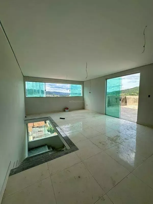 Cobertura à venda, 3 quartos, 1 suíte, 2 vagas, Padre Eustáquio