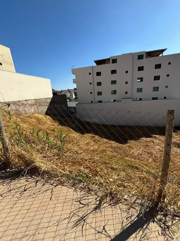 Lote à venda, Olímpio Moreira