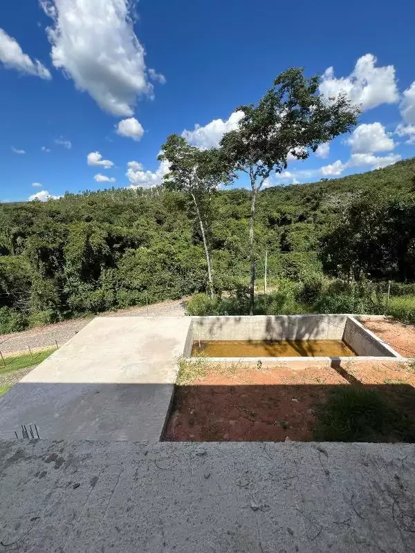 Casa à venda, 4 quartos, 2 suítes, 2 vagas, Condomínio Solar dos Lagos