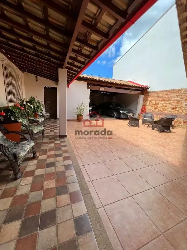 Casa à venda, 4 quartos, 1 suíte, 2 vagas, Belvedere