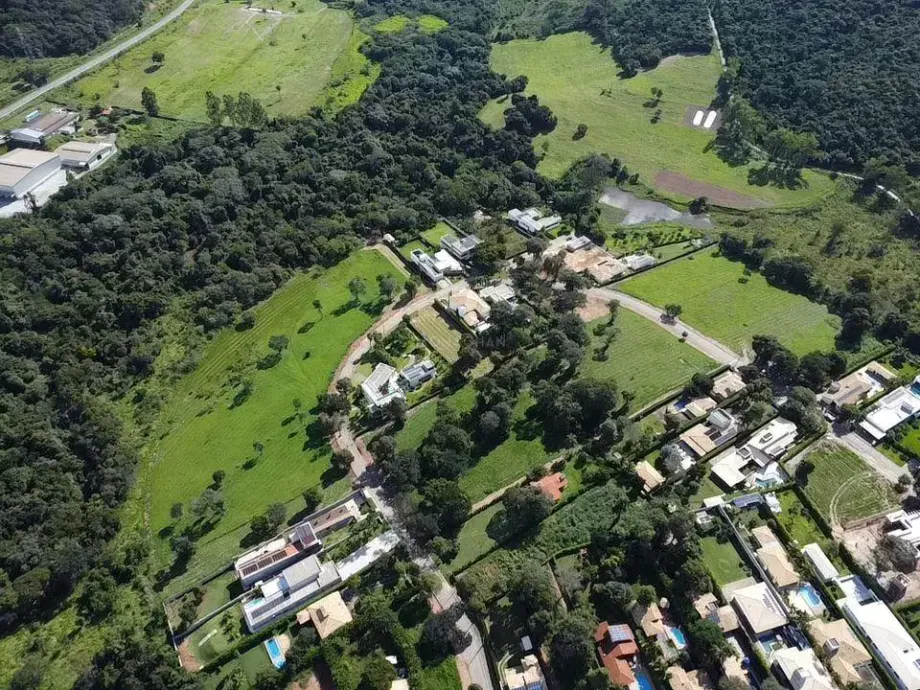 Lote em Condomínio Residencial em Itaúna (Vila Santa Maria) — 1.975 m²