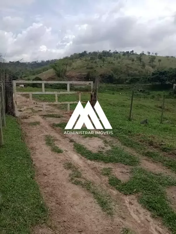 Fazenda à venda, Fundão
