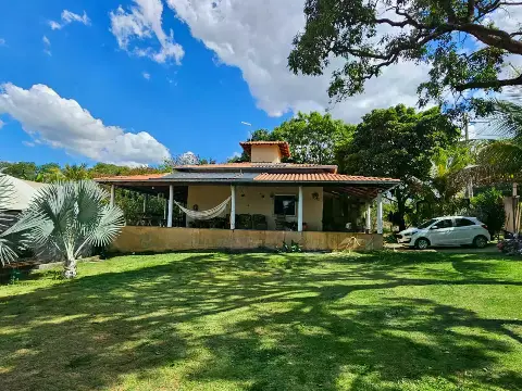 CASA à venda, 3 quartos, 1 suíte, 4 vagas, COND. ALPHAVILLE
