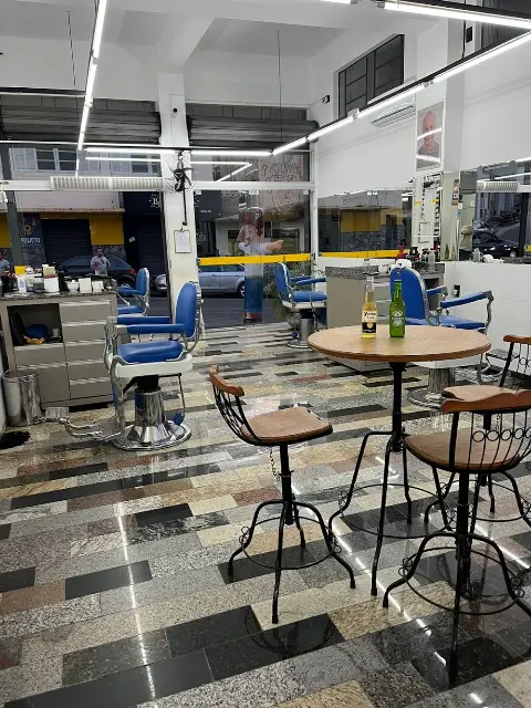 Barbearia Queiroz Queirozinho