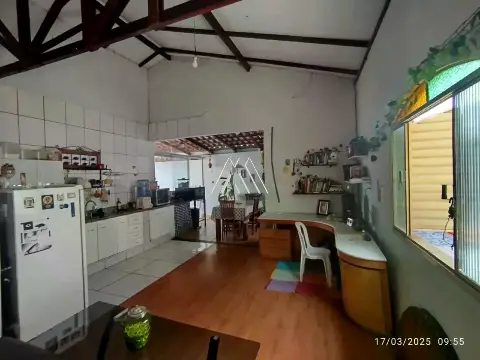 Casa 2 quartos à venda em Itaúna