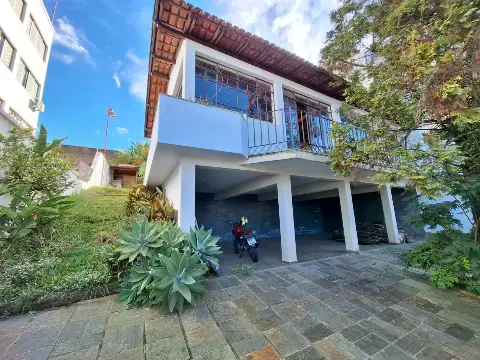 Espaço comercial 167 m² com piscina à venda