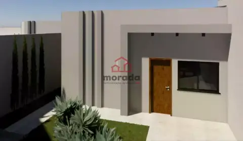 Casa 3 quartos à venda no Bairro Cidade Nova