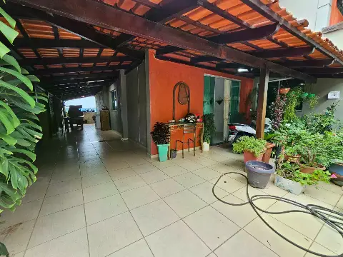 CASA à venda, 4 quartos, 1 suíte, 3 vagas, MORADA NOVA