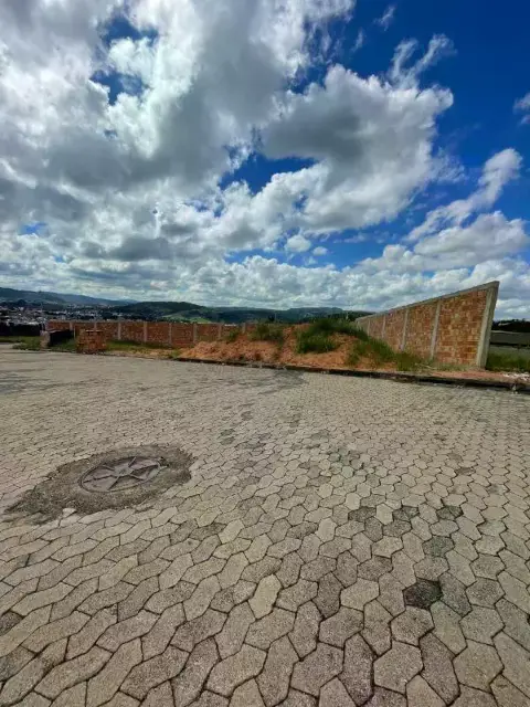 Lote à venda, Boulevard