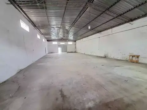 Galpão comercial 380 m² para aluguel