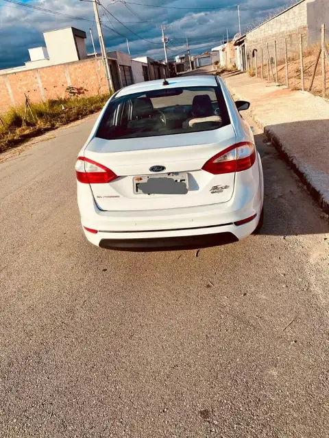 2015 Ford Fiesta
