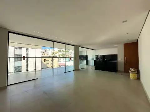 Apartamento à venda no Cerqueira Lima