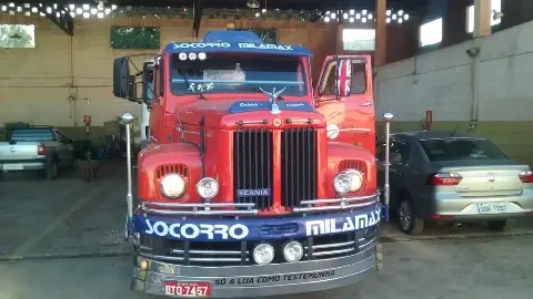 Nilton J Andrade