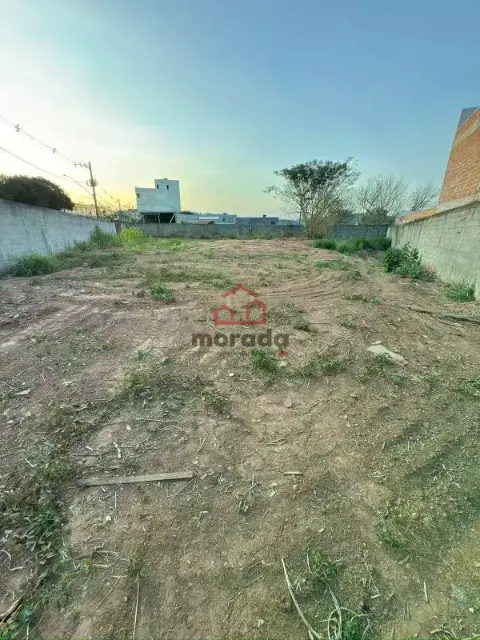 Lote à venda no Alaíta – 920 m2, plano e murado