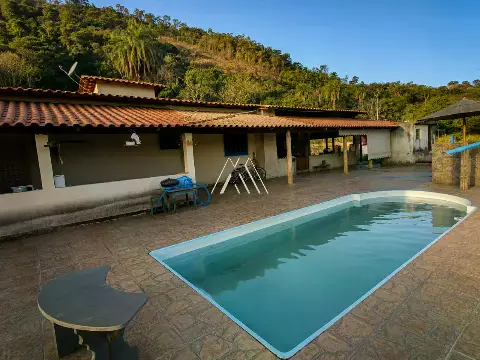 Chácara Rural Com Construção 3 quartos à venda em Itaúna
