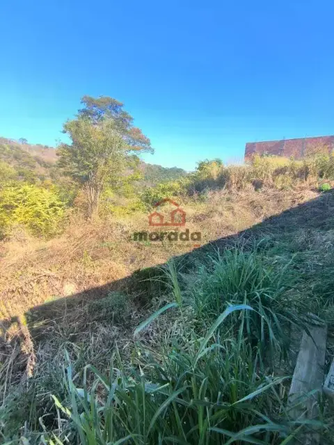 Terreno de 360 m² à venda no bairro São Bento