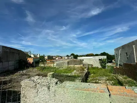 Lote de 893 m2 à venda no bairro São Geraldo