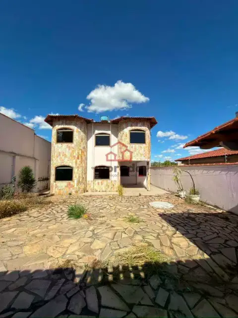 Casa 6 quartos à venda no Centro