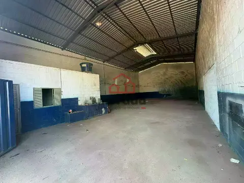 Galpão 237 m² para alugar no Santa Mônica