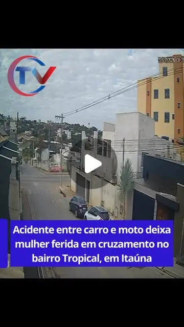 Acidente entre carro e moto deixa mulher ferida no Tropical
