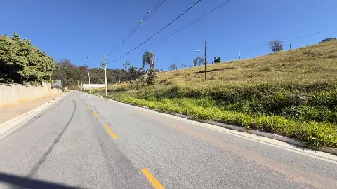 Lote 300m² no Monte Carlo
