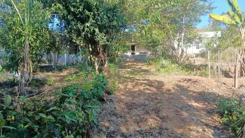Chácara 1700 m² com água corrente à venda no Povoado dos Chaves