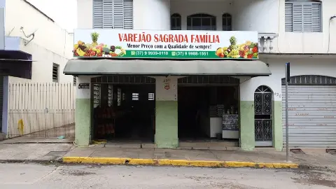 Varejão e Mercearia Sagrada Família