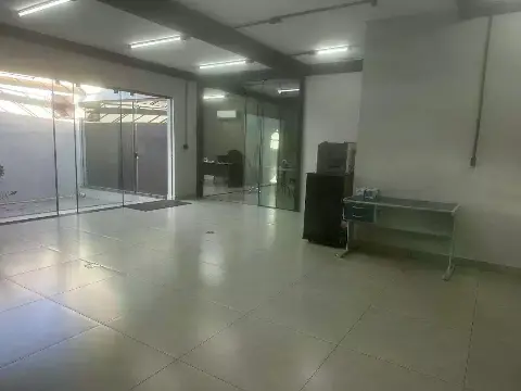 Área comercial à venda no Lourdes, 1.200 m²