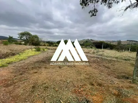 Lote de 300 m² à venda no bairro Campos por R$105 mil