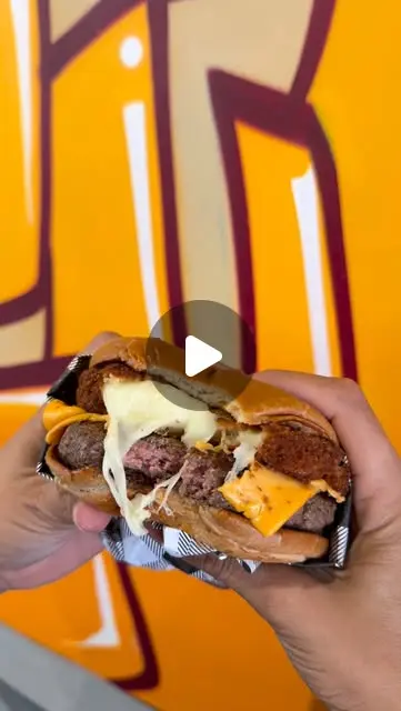 Villa Cheese renovado: mais mussarela e sabor
