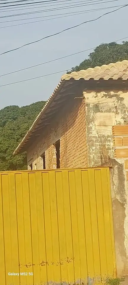 Vendo casa no Bairro Sao Judas proximo ao hospital do centro v