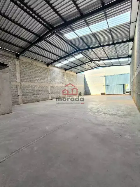 Galpão de 300 m² para alugar no bairro Sion