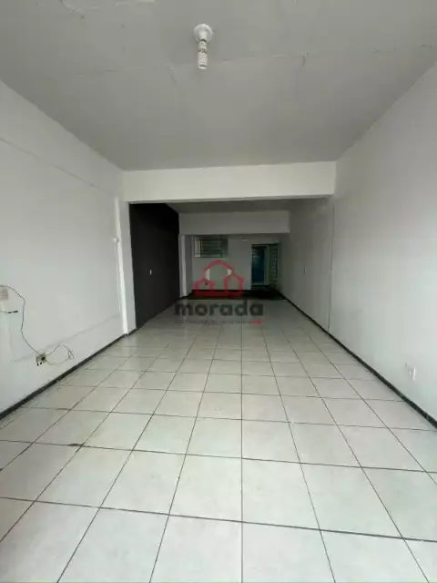 Sala comercial de 45 m² à venda no Centro