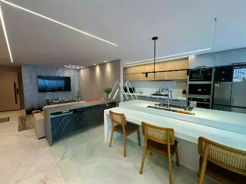 Apartamento de alto padrão 130 m2 à venda no Belvedere em Itaúna