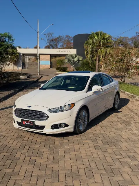 Ford Fusion Titanium 2.0 GTDI AWD 2016 à venda