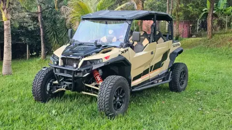 UTV Polaris General XP4 4 lugares excelente estado