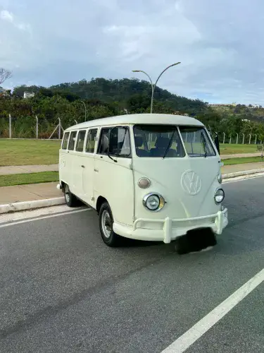 Volkswagen Kombi Furgão 1975