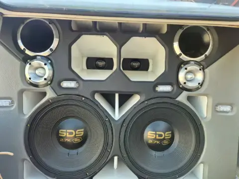 Som automotivo pesado 4 vias