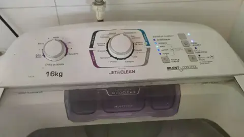 Vendo máquina de lavar roupa Eletrolux